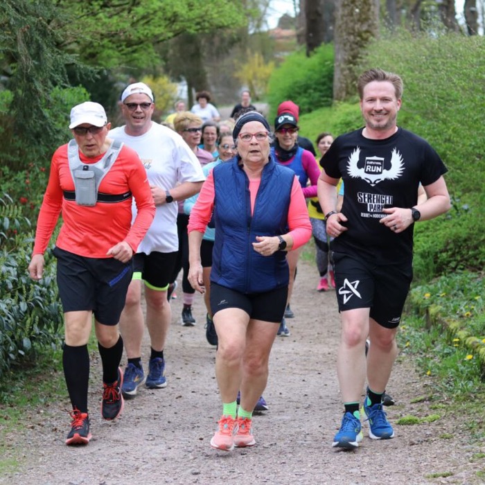 ausdauerclub-Laufgruppe gemeinsam unterwegs